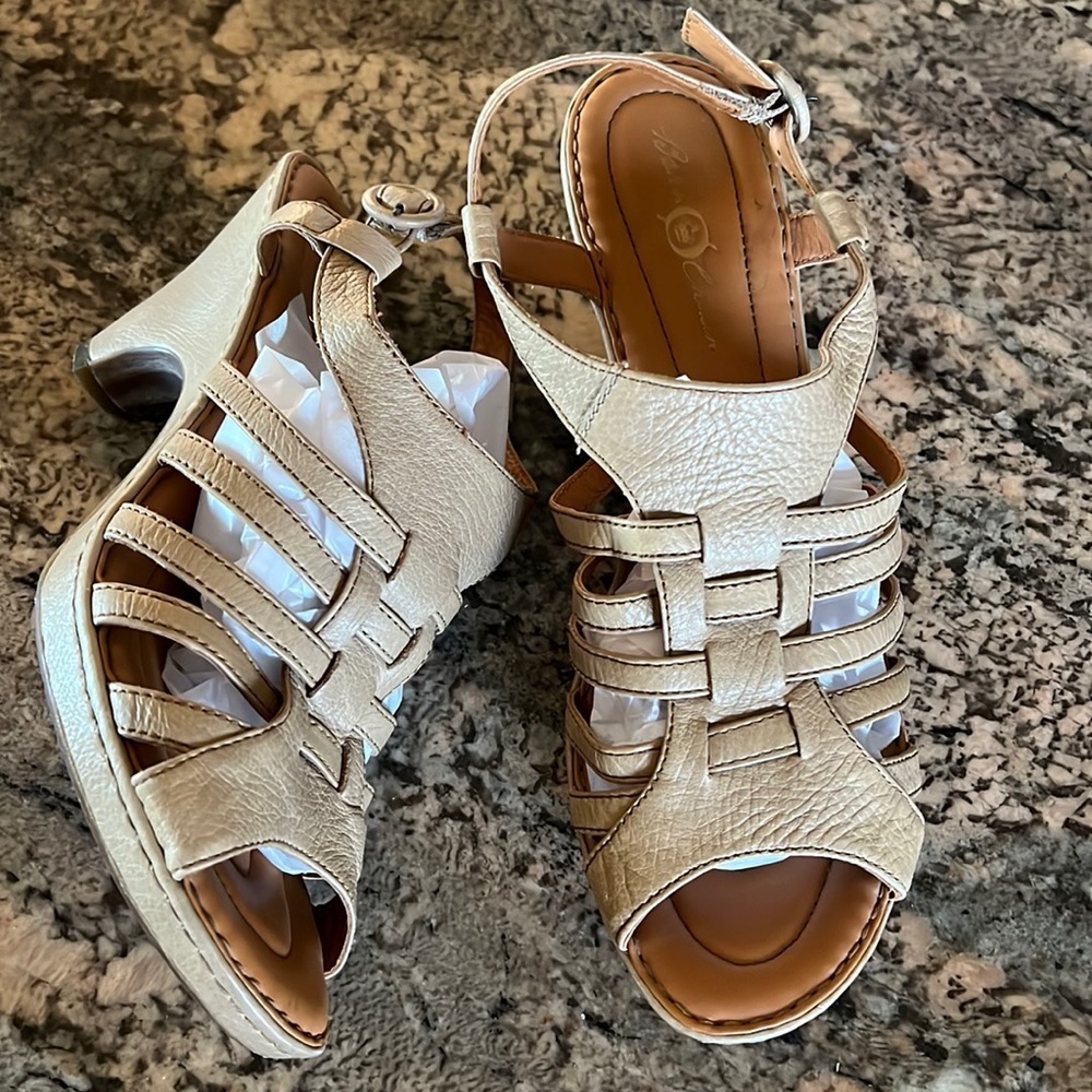 Born Crown Heels